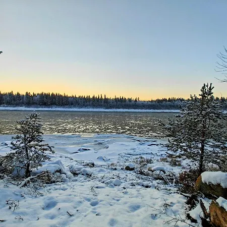 빌라 New By The Tornio River