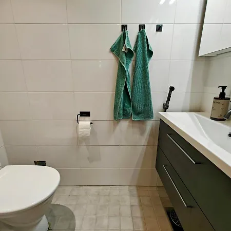 빌라 New By The Tornio River 펠로